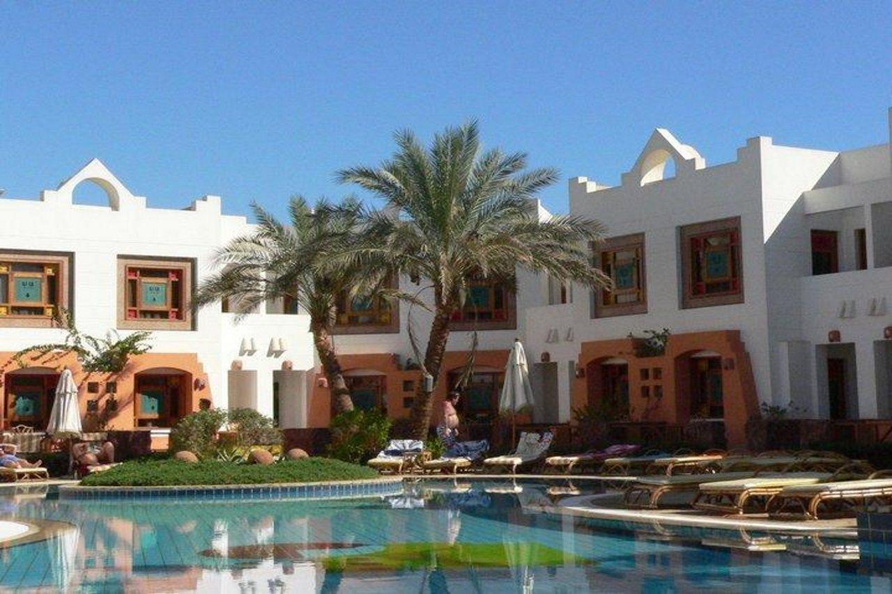 شرم إن قمرين منتجع شرم الشيخ